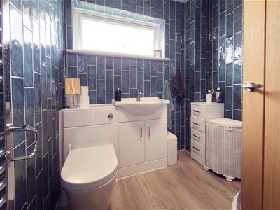 Picture 30